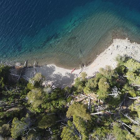 Indomito Hostel San Carlos de Bariloche Bagian luar foto