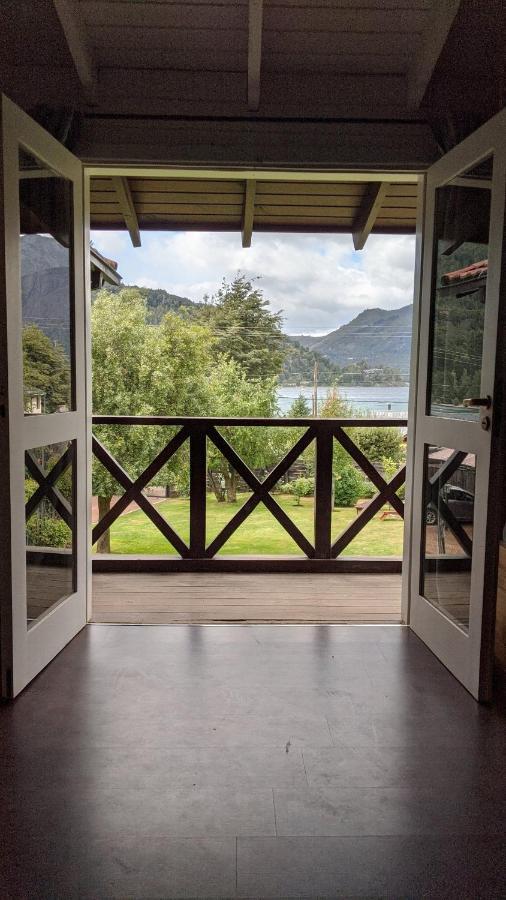 Indomito Hostel San Carlos de Bariloche Bagian luar foto
